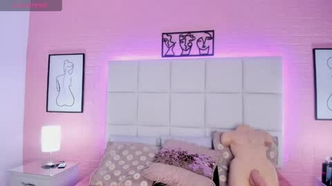 MELODDY PARKERR online show from 23, 4, 2026
