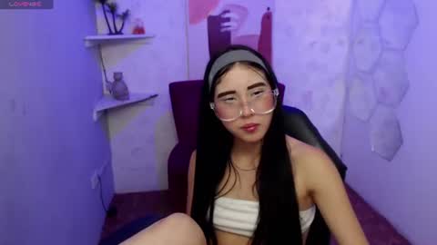 Snapshot of melodi_velasquez chatting on 15, 6, 2026 Melody online show from 15, 6, 2026