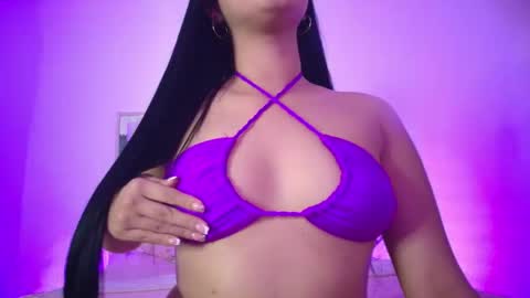    online show from 23, 4, 2026