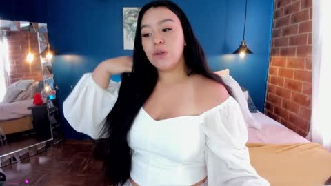  Leslie  online show from 16, 1, 2025