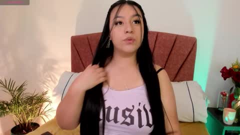  Leslie  online show from 26, 9, 2025