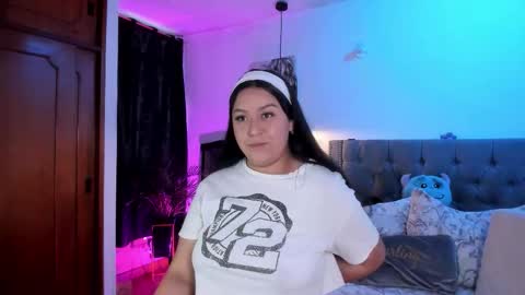  Leslie  online show from 12, 2, 2026