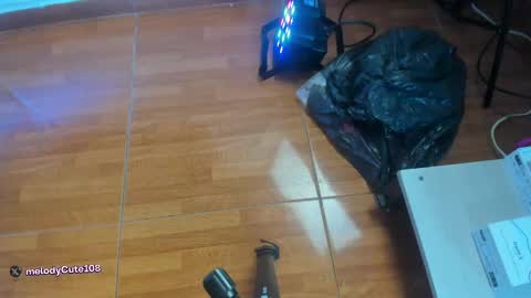 melody_cute10 online show from 4, 1, 2025