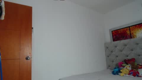 melody phillips online show from 11, 1, 2025