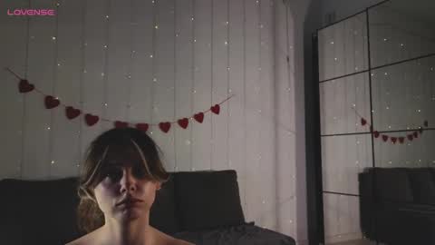 Snapshot of melodykey_x chatting on 14, 2, 2025 melody online show from 14, 2, 2025