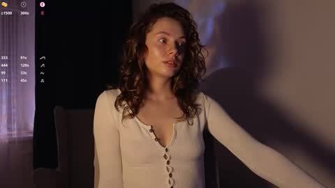 Snapshot of melodykey_x chatting on 14, 11, 2025 melody online show from 14, 11, 2025