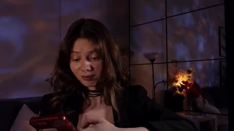 Snapshot of melodykey_x chatting on 4, 12, 2025 melody online show from 4, 12, 2025