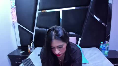 Melodysmithass online show from 8, 6, 2026