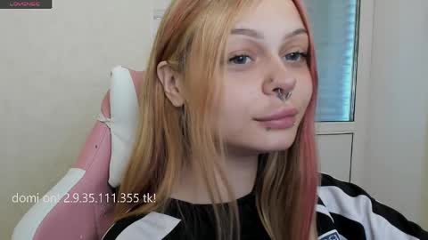 Snapshot of melonipinkbb chatting on 28, 5, 2026 MELONI online show from 28, 5, 2026