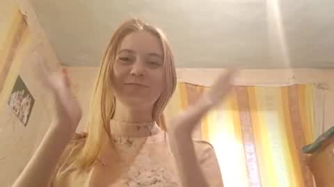 Snapshot of melvinadelliveneri chatting on 9, 8, 2026 Lia online show from 9, 8, 2026