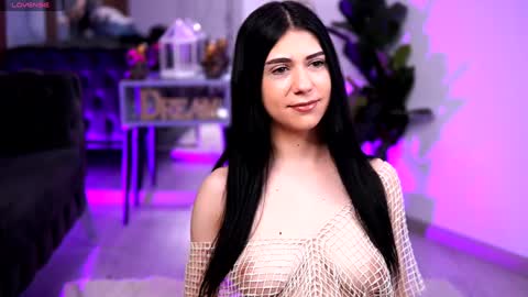 Carina  online show from 7, 12, 2024