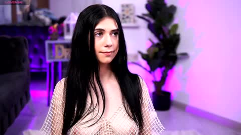 Carina  online show from 7, 12, 2024