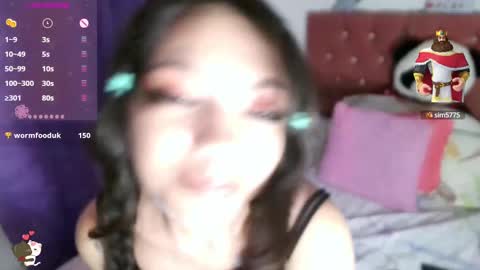 Snapshot of mena_hicks chatting on 21, 2, 2025 Heart online show from 21, 2, 2025