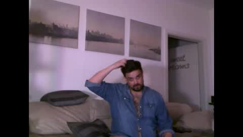 Snapshot of menace2dennis chatting on 28, 2, 2026 Dennis2Menace online show from 28, 2, 2026