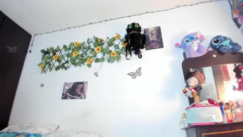 Princess Mensia online show from 3, 6, 2026