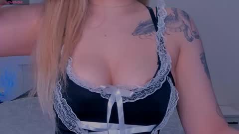 Snapshot of meow_rinnie chatting on 13, 9, 2025 My links --- online show from 13, 9, 2025