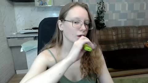 meowcr online show from 19, 9, 2025