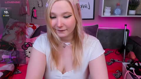 Snapshot of meowkakitty chatting on 21, 1, 2025 MeowkaKitty online show from 21, 1, 2025