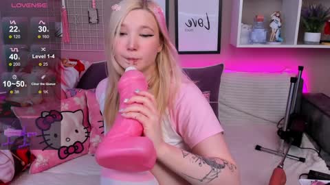 Snapshot of meowkakitty chatting on 4, 2, 2025 MeowkaKitty online show from 4, 2, 2025