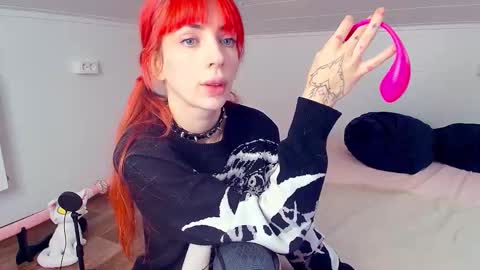 meowroslava online show from 17, 12, 2025