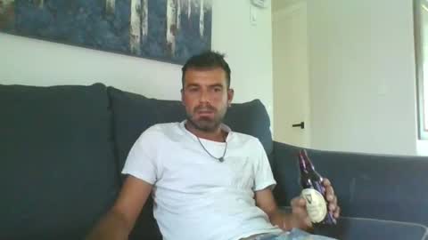 Mercedes190d online show from 28, 9, 2025