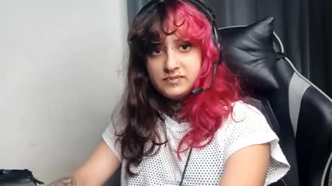 mercyclarice online show from 22, 4, 2026