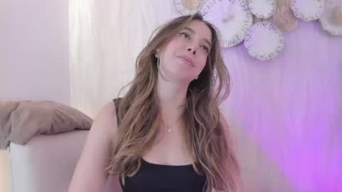 Snapshot of meredit_lane chatting on 16, 6, 2026 online show from 16, 6, 2026