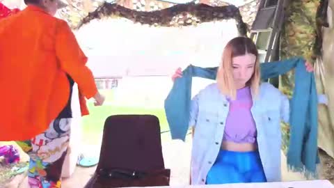 SOPHIE is the queen of squirt online show from 23, 3, 2026