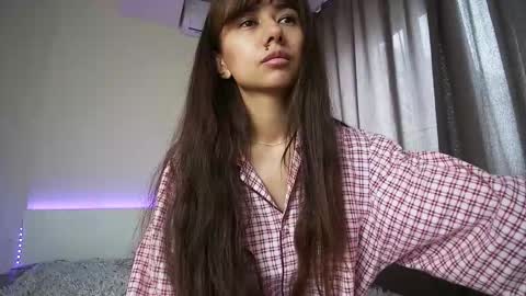 Snapshot of meriannabell chatting on 4, 11, 2025 meriannabell online show from 4, 11, 2025