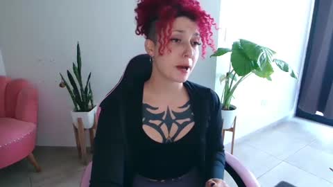 Miss Freckles online show from 20, 6, 2026
