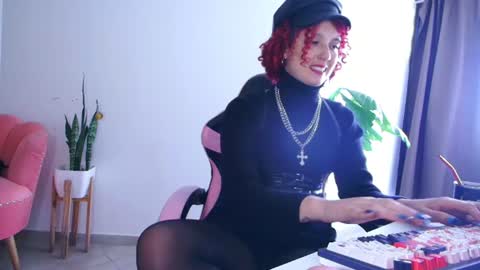 Miss Freckles online show from 5, 7, 2026