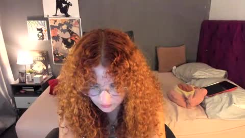 laura 3 i am independent model online show from 29, 7, 2026