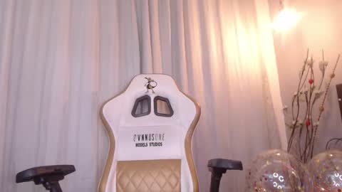 meriiiidaa online show from 15, 10, 2025