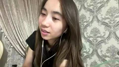 merlenebixel online show from 28, 7, 2026