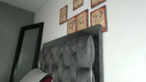 Snapshot of merlina_t chatting on 16, 12, 2025 merlina_t online show from 16, 12, 2025