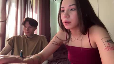 Alex and Mila online show from 19, 7, 2026