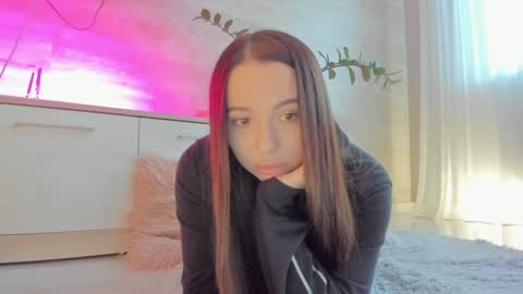 Snapshot of meryfoxxx chatting on 27, 11, 2025 meryfoxxx online show from 27, 11, 2025