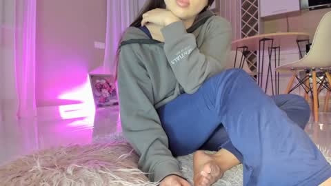 Snapshot of meryfoxxx chatting on 2, 3, 2026 meryfoxxx online show from 2, 3, 2026