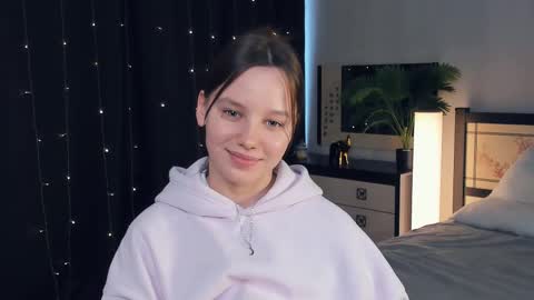 Snapshot of meryldell chatting on 2, 3, 2025 Lollita online show from 2, 3, 2025