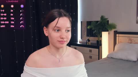 Snapshot of meryldell chatting on 9, 3, 2025 Lollita online show from 9, 3, 2025