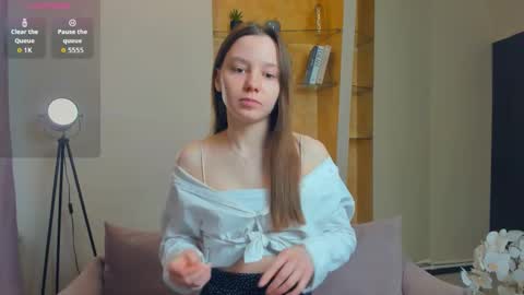 Snapshot of meryldell chatting on 13, 11, 2025 Lollita online show from 13, 11, 2025