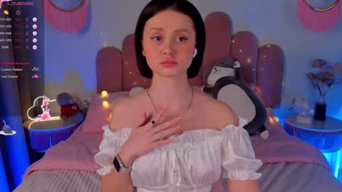 Anna online show from 5, 2, 2025