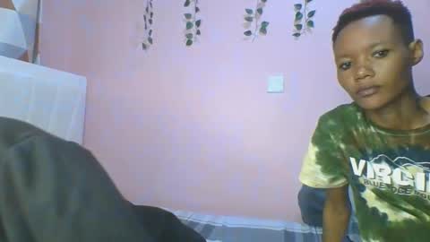 meggy and bree online show from 23, 3, 2026