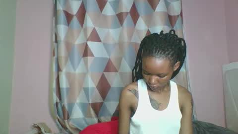 Snapshot of messyluna chatting on 8, 6, 2026 meggy and bree online show from 8, 6, 2026