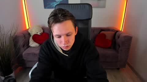 MEVERIK OUSHEN online show from 29, 5, 2026