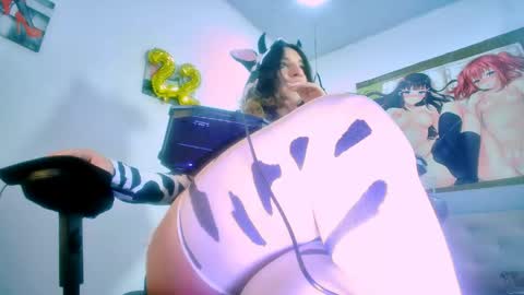 mew_alix online show from 21, 4, 2026