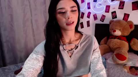 meygan_ online show from 24, 4, 2026