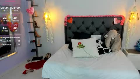 meylagia online show from 3, 2, 2025