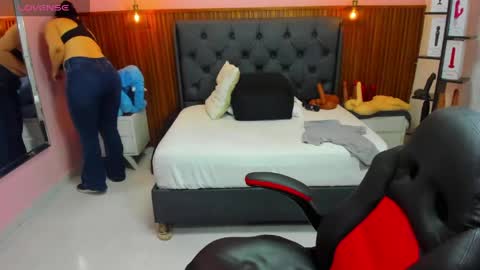 meylagia online show from 22, 4, 2026