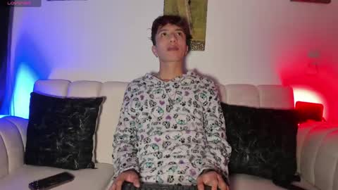 Snapshot of mhatias_ chatting on 31, 5, 2026 MATHIAS online show from 31, 5, 2026